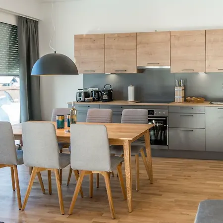Deluxe Berglust Apartman *