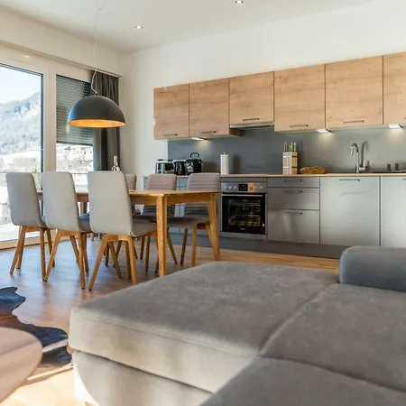 Deluxe Berglust * 슈라드밍